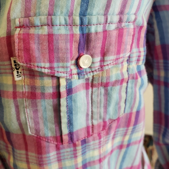 Levi's Blouse - Picture 3 of 7